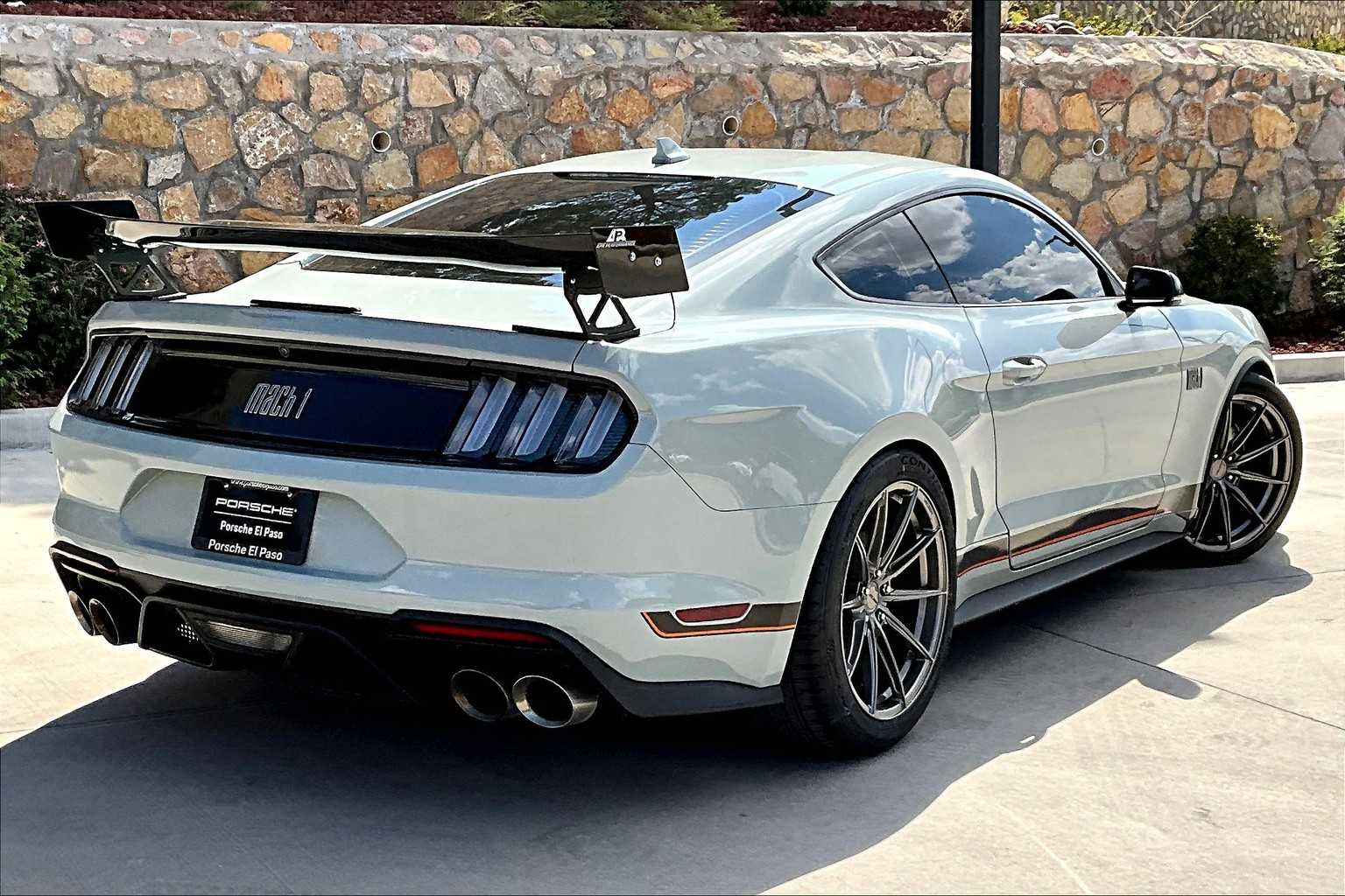 2021 Ford Mustang Mach 1 photo 7