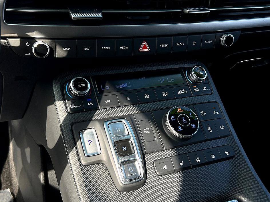 2023 Hyundai Palisade Limited photo 14