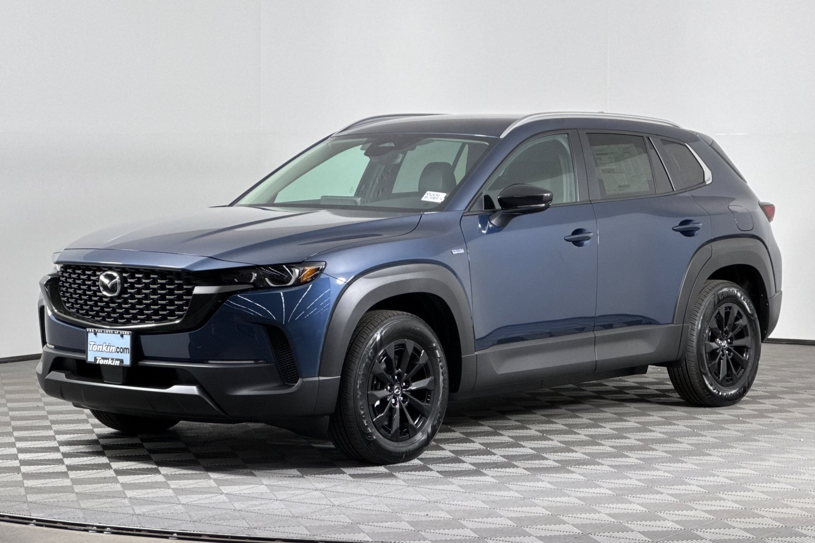 2025 Mazda CX-50 Preferred photo 4