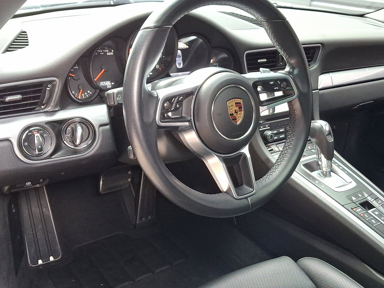 2017 Porsche 911 photo 4