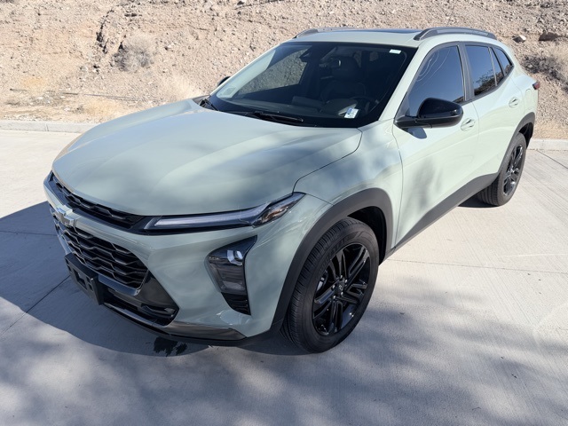 2025 Chevrolet Trax Activ's photo