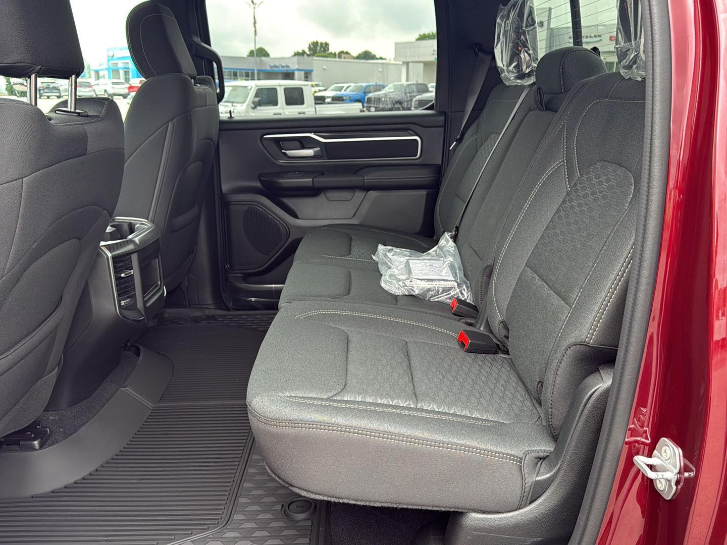 2025 Ram 1500 Big Horn photo 10