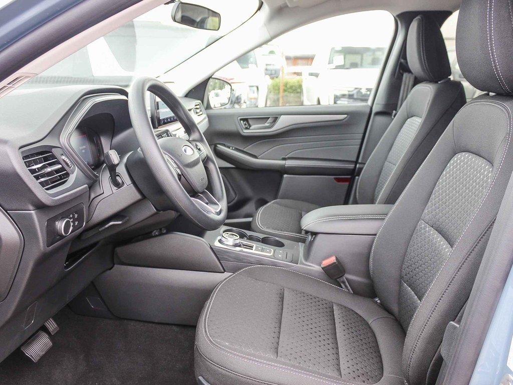 2025 Ford Escape Active photo 18