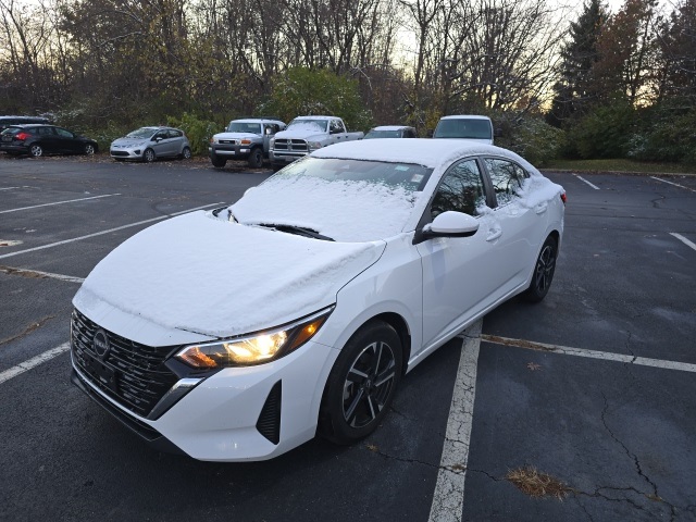 2024 Nissan Sentra SV photo 4