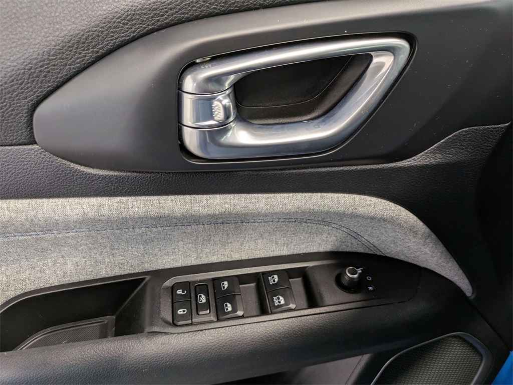 2022 Jeep Compass Latitude photo 10