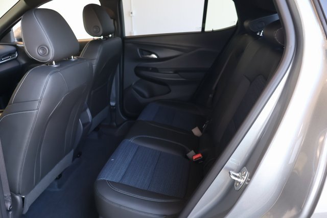 2025 Buick Envista Preferred photo 12
