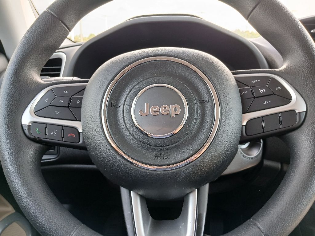 2019 Jeep Renegade Sport photo 13