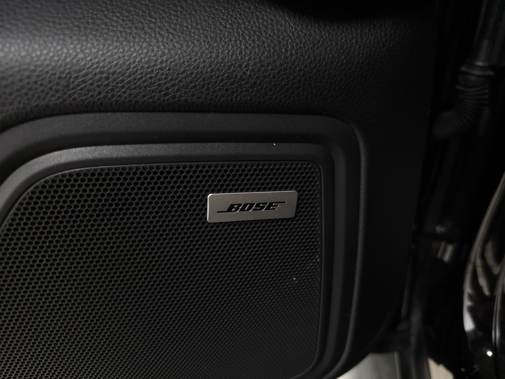 2022 PORSCHE MACAN - Image 16