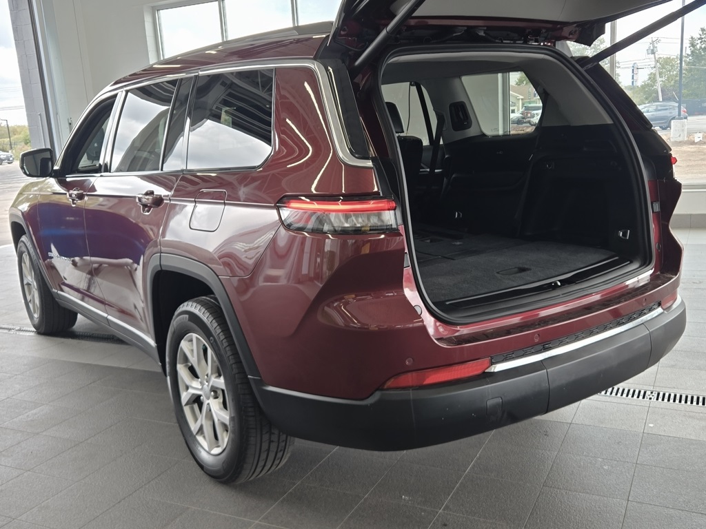 2021 Jeep Grand Cherokee Limited photo 12