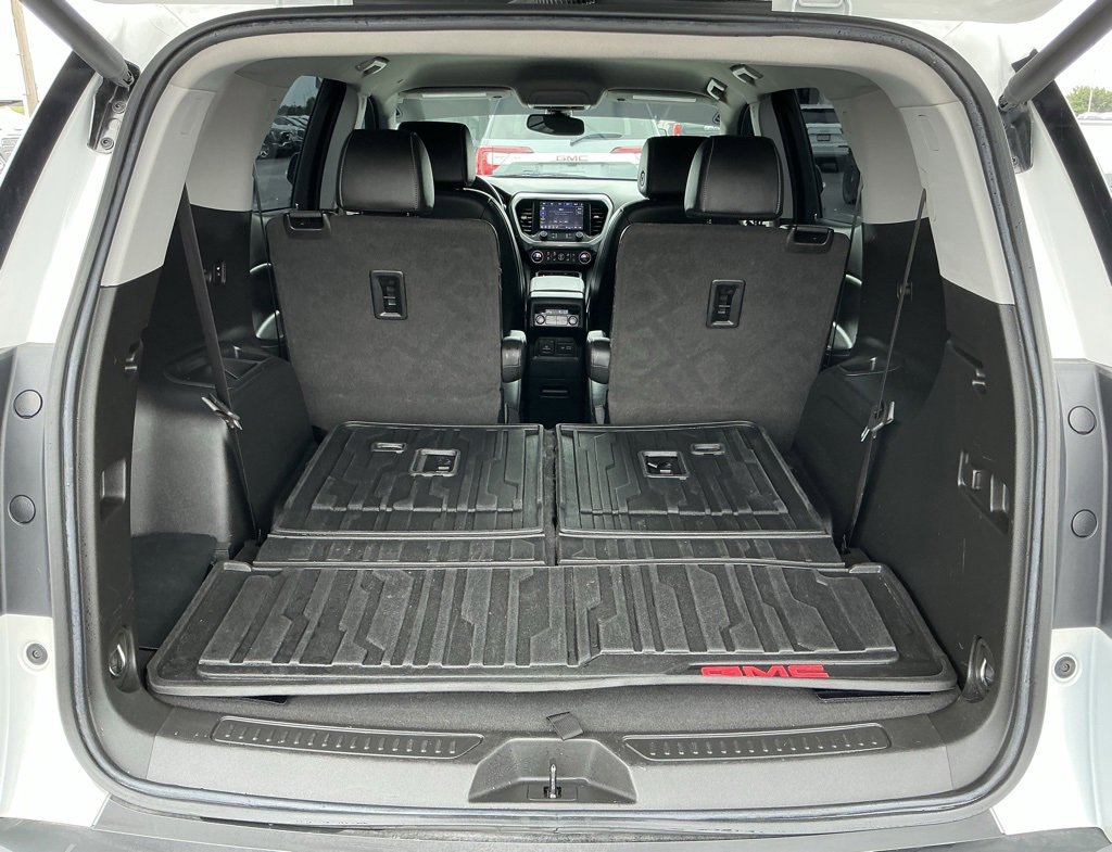 2022 Gmc Acadia SLT photo 19