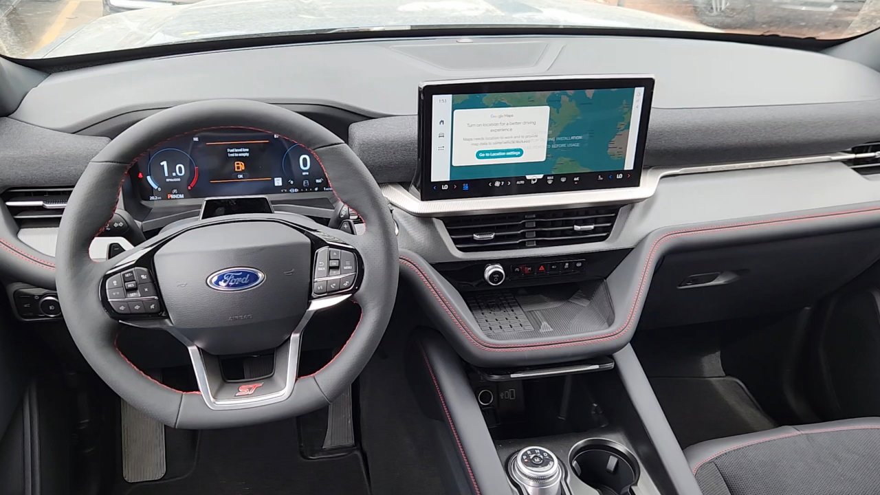 2025 Ford Explorer ST photo 14
