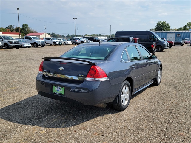 2009 Chevrolet Impala 1LT photo 4