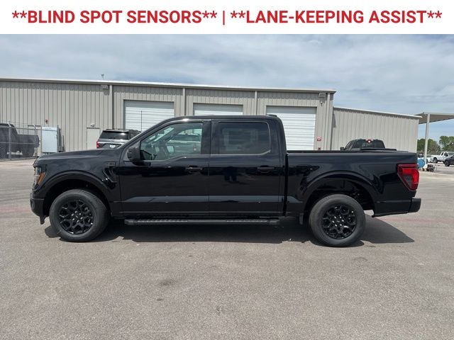 2025 Ford F-150 XLT photo 4