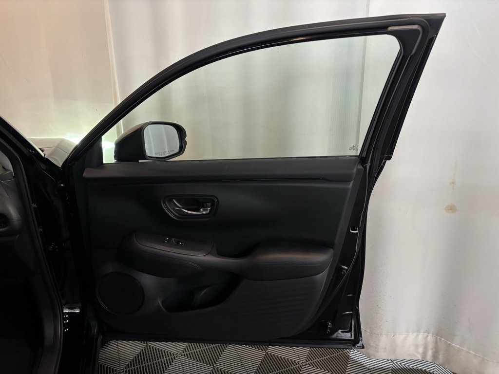 2023 Honda HR-V LX photo 22