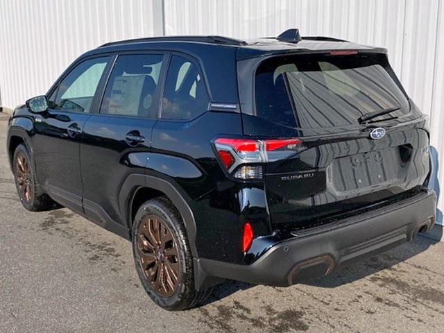 2025 Subaru Forester Sport photo 4
