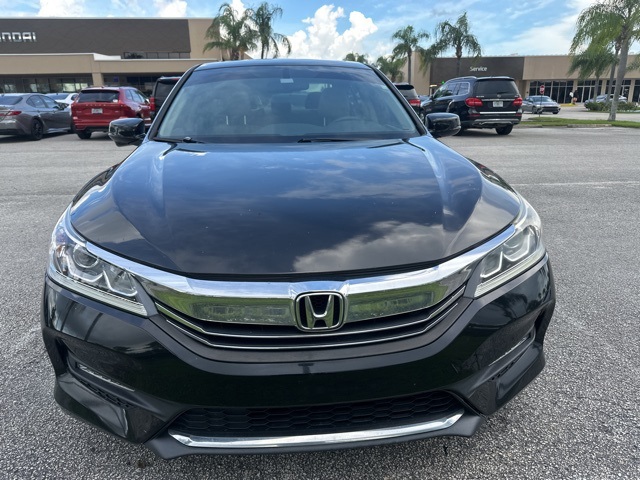 2017 Honda Accord EX-L V6 photo 2