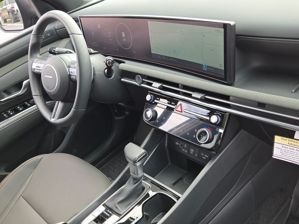 2025 Hyundai Santa Cruz Limited photo 3