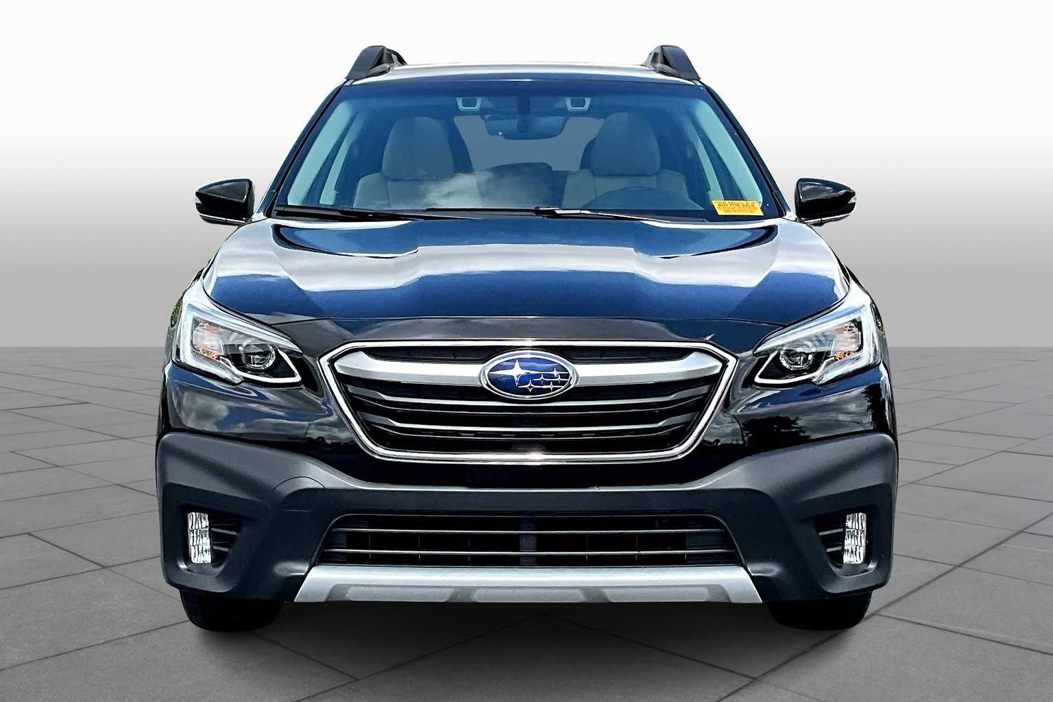 Image 2 of Pre-Owned 2022 Subaru Outback Limited With Navigation & AWD
