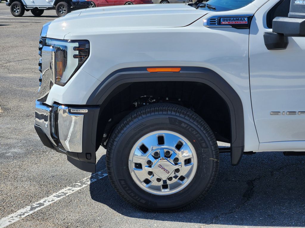 2025 Gmc Sierra 3500 HD Pro photo 5