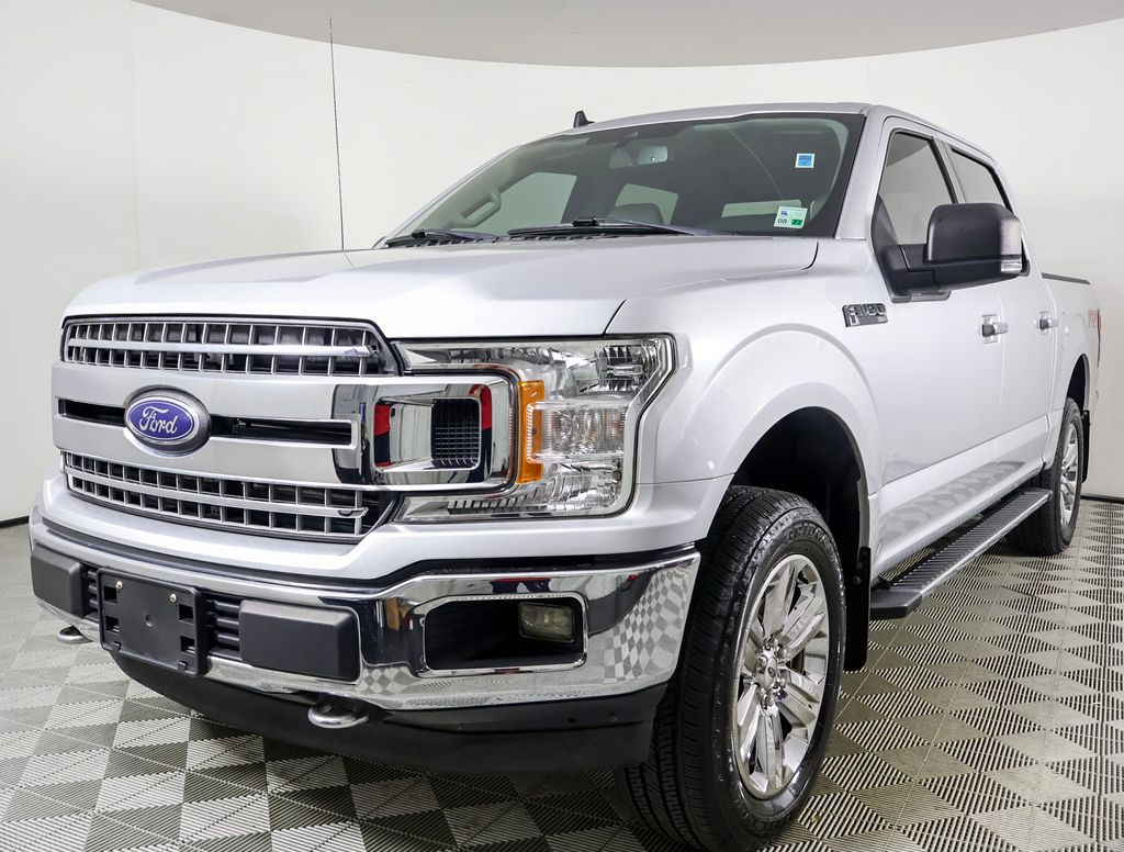 2019 Ford F-150 XLT photo 2
