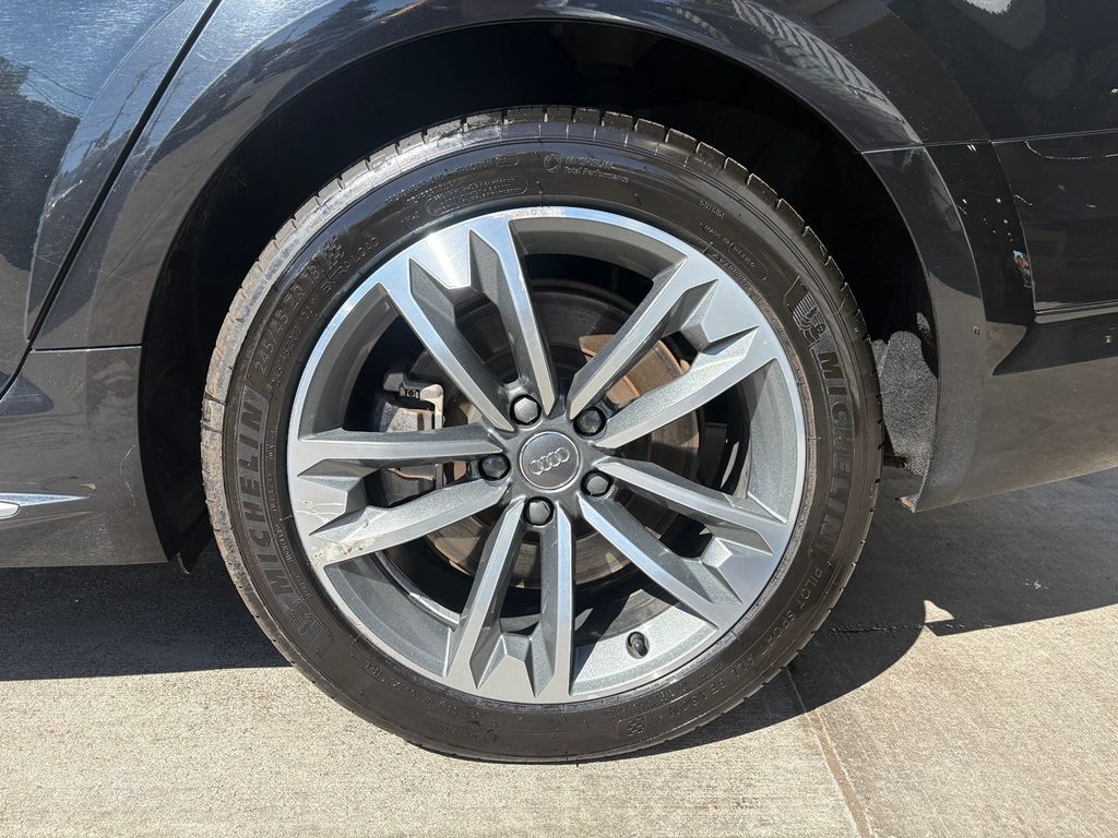 2018 Audi A4 Allroad 2.0T Quattro photo 12