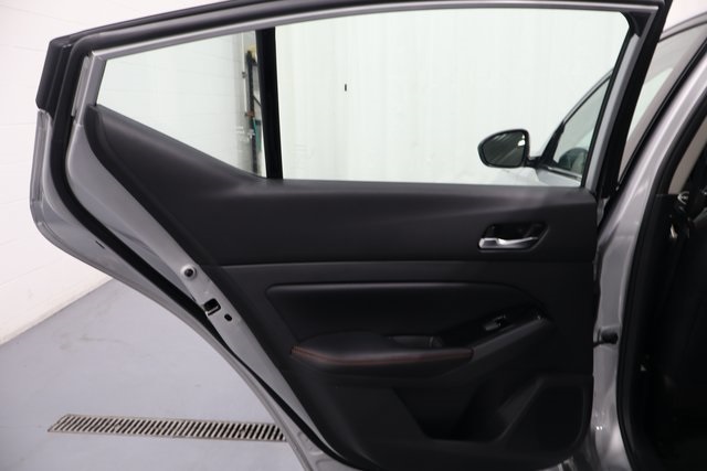 2024 Nissan Altima 2.5 SR photo 11