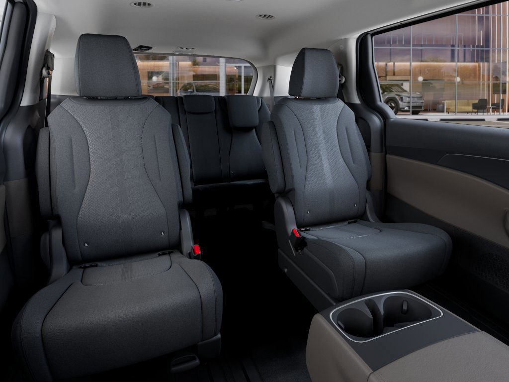 2026 Kia Carnival LX photo 14
