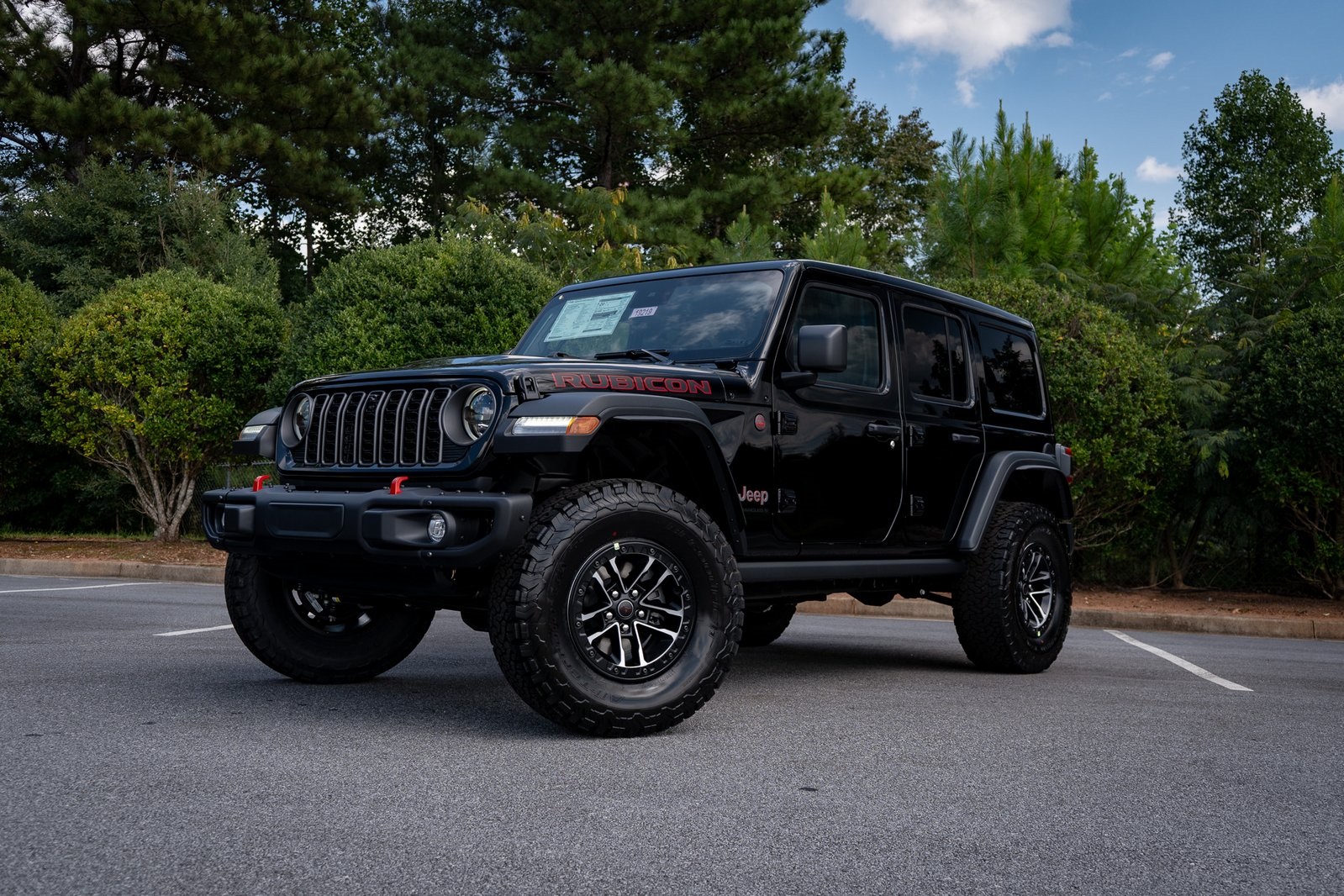 2025 Jeep Wrangler Rubicon photo 3