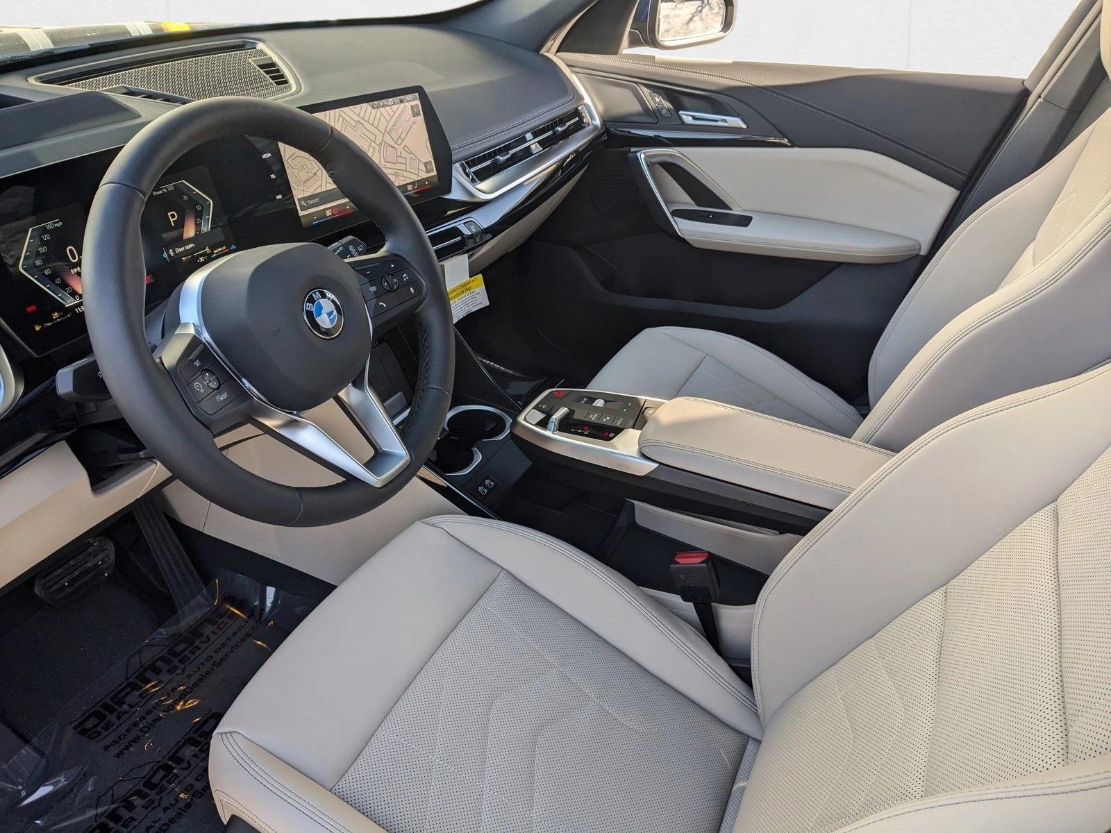 2025 Bmw X1 XDrive28i photo 3