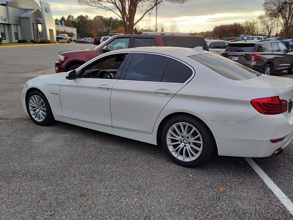 2014 Bmw 528i xDrive photo 2
