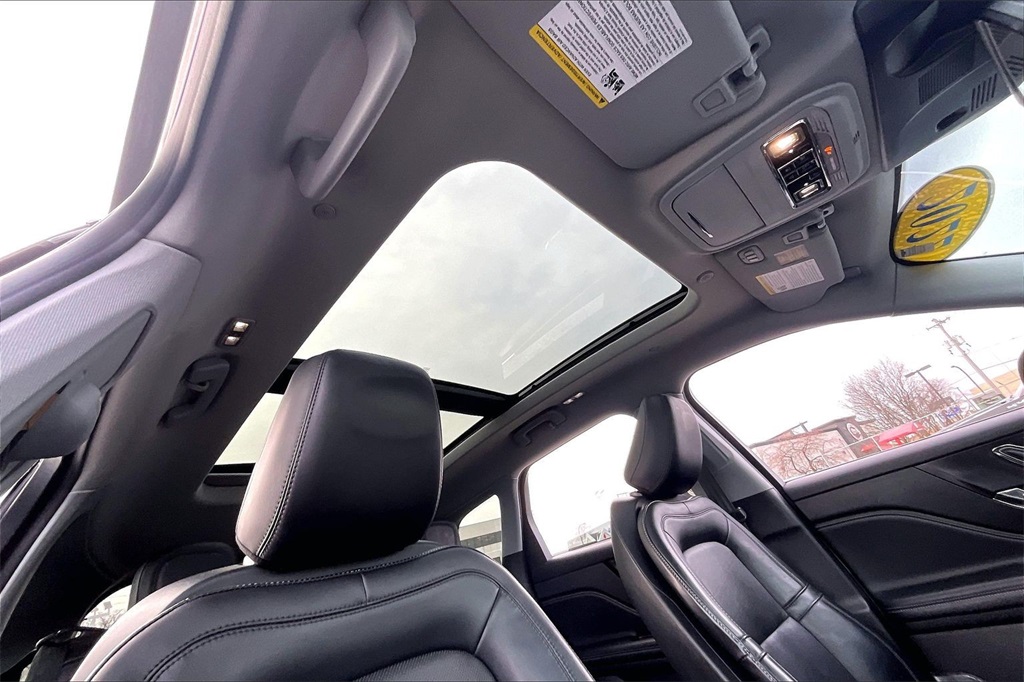 2022 LINCOLN CORSAIR - Image 19