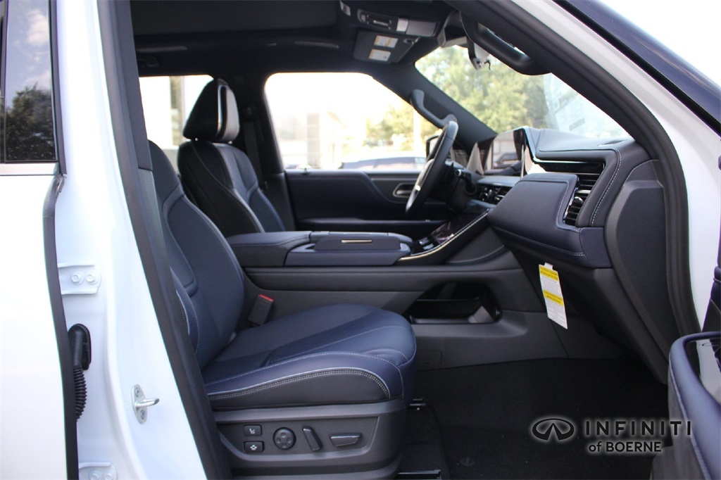 2026 Infiniti QX80 Sensory photo 12