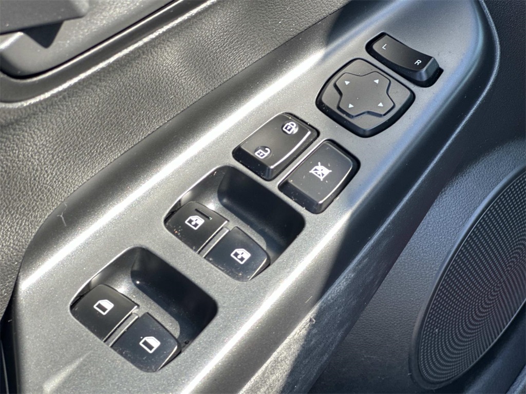 2018 Hyundai Kona SEL photo 28