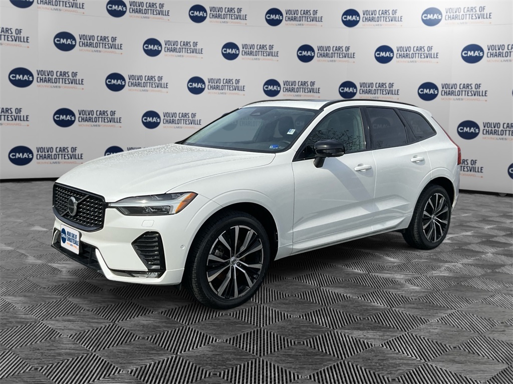 2023 Volvo XC60 Plus