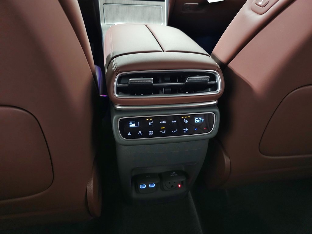 2025 Genesis GV80 3.5T Prestige AWD photo 26