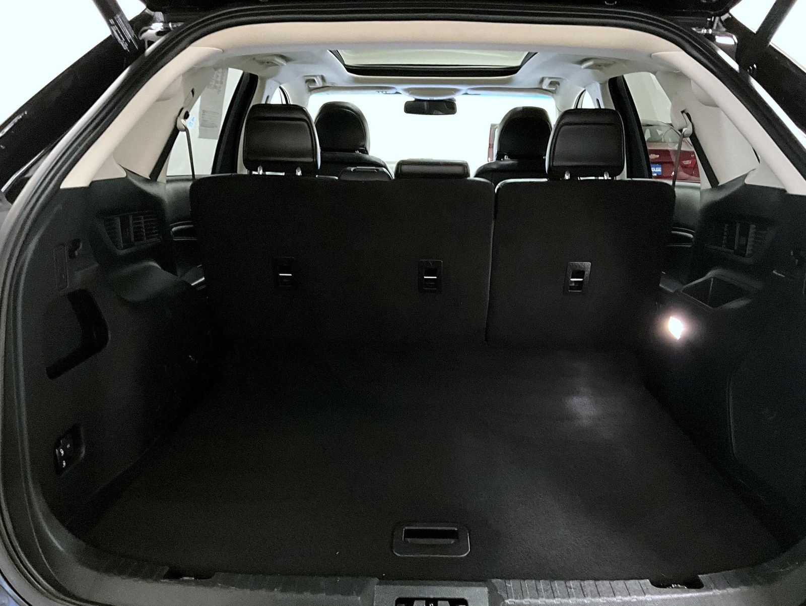 2019 Ford Edge Titanium photo 20