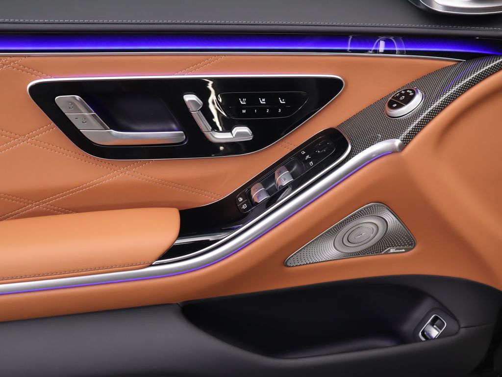 2026 Mercedes Benz S 63 e photo 24