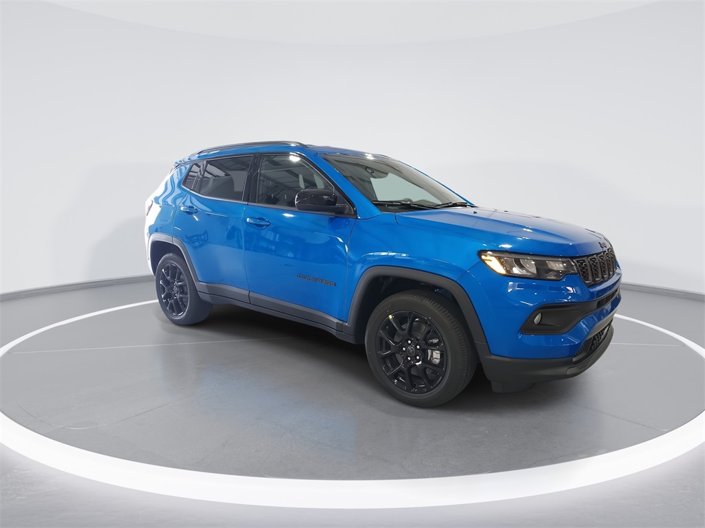 2026 Jeep Compass Latitude Altitude photo 2
