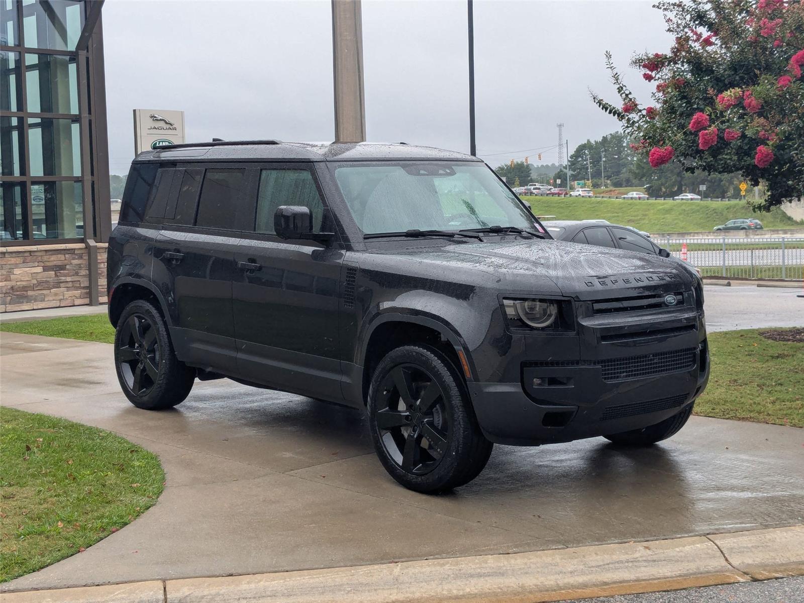 2026 Land Rover Defender 110 S photo 3