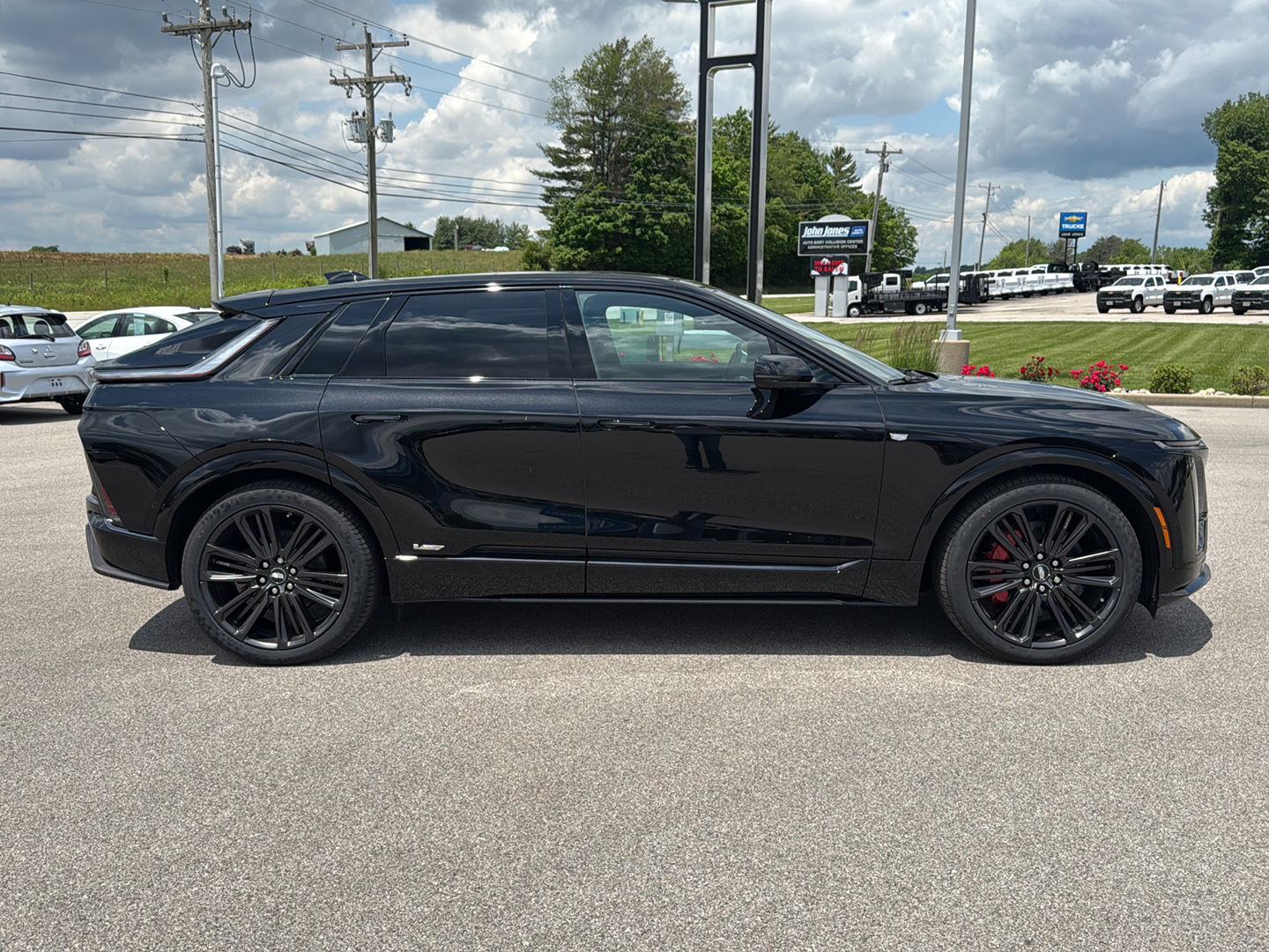 2026 Cadillac Lyriq photo 4