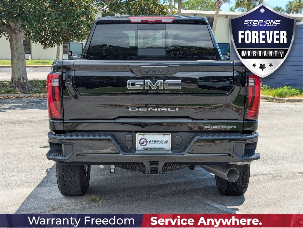 2025 Gmc Sierra 2500 HD Denali Ultimate photo 3