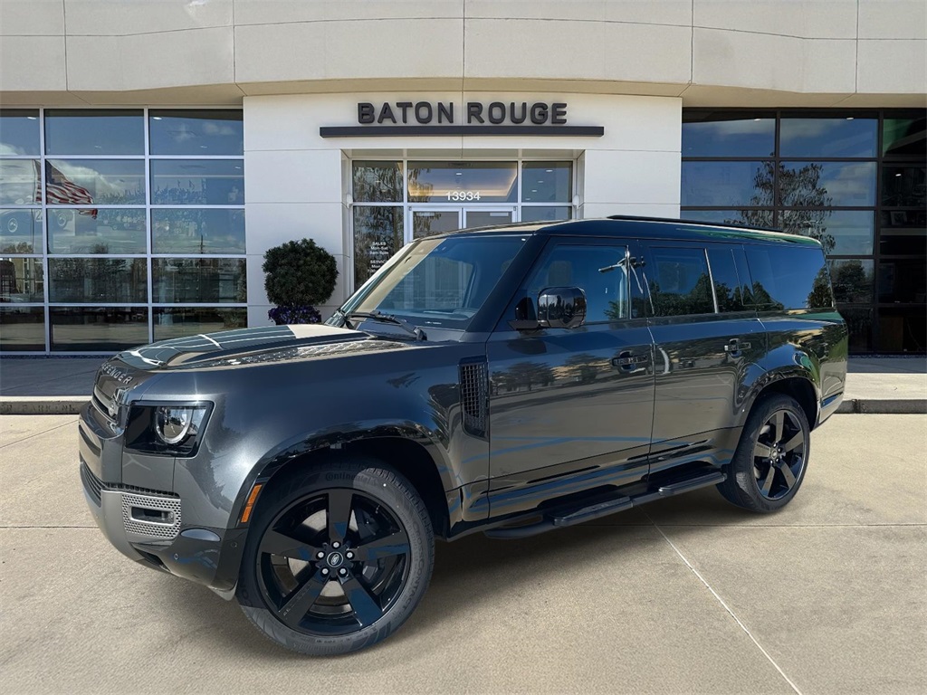 2025 Land Rover Defender X-Dynamic SE's photo