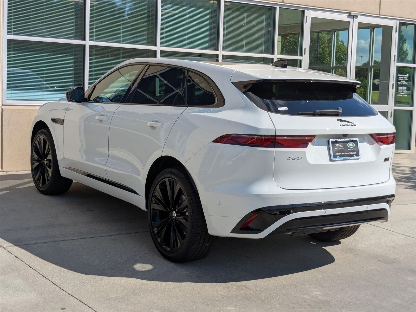 2026 Jaguar F-PACE P250 R-Dynamic S photo 7