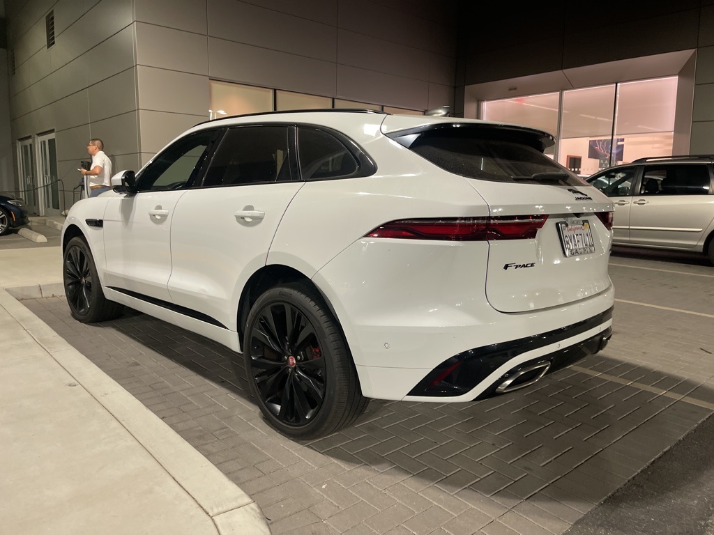 2021 Jaguar F-PACE P400 R-Dynamic S photo 3