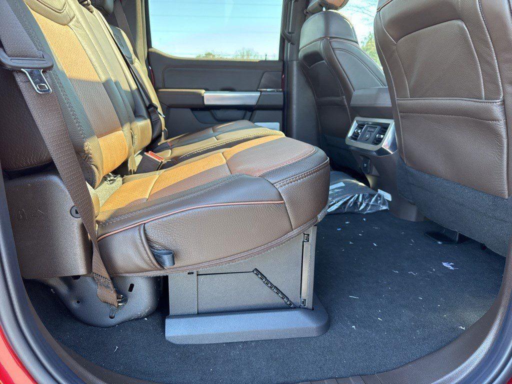 2025 Ford F-250 King Ranch photo 10
