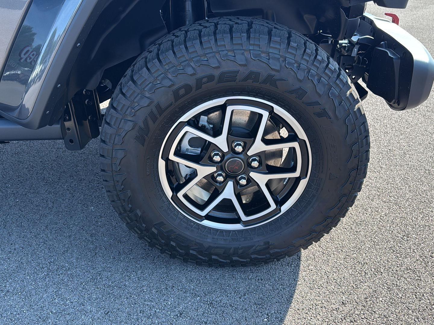 2025 Jeep Gladiator Rubicon photo 8