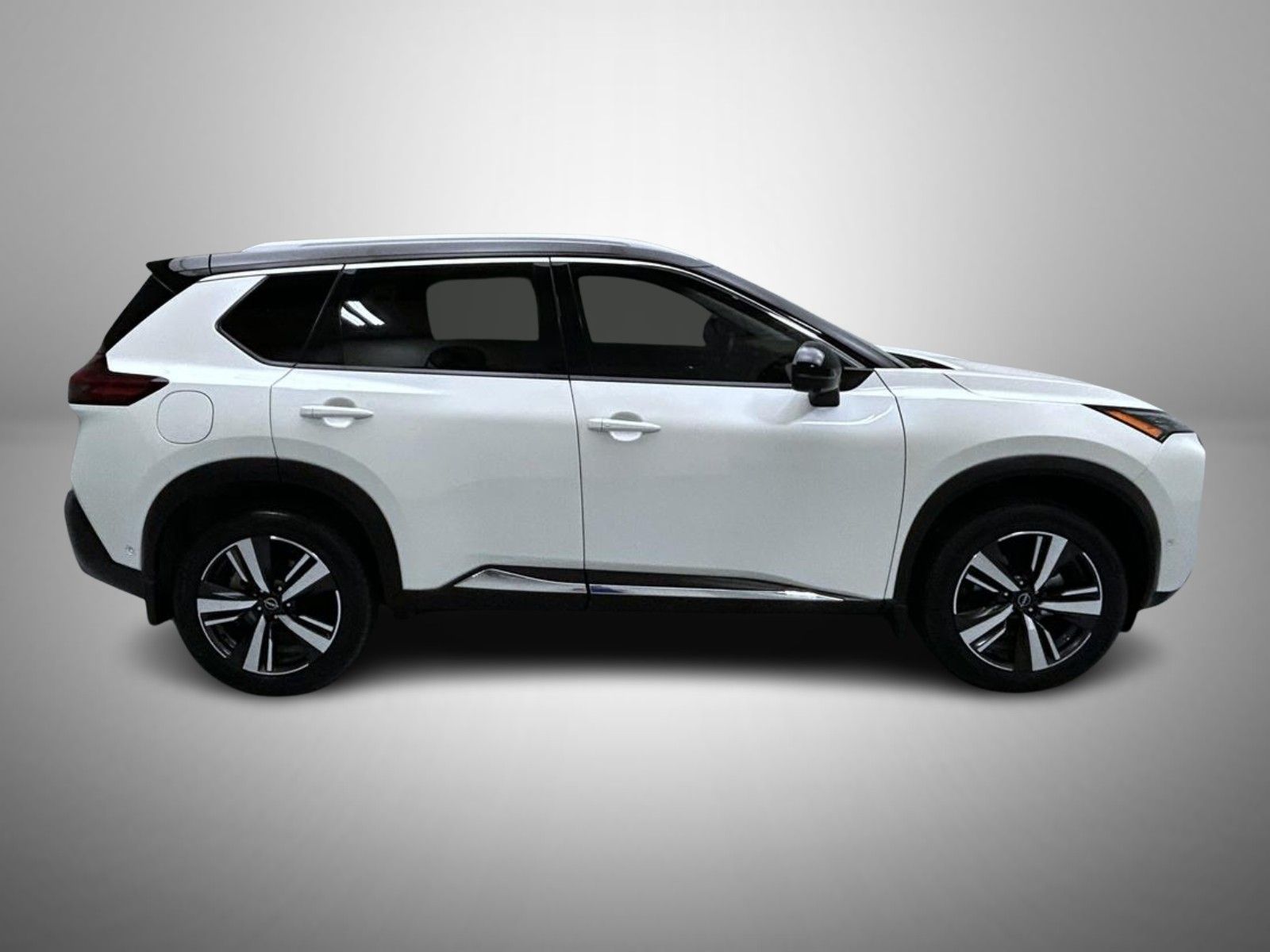 2023 Nissan Rogue SL photo 4