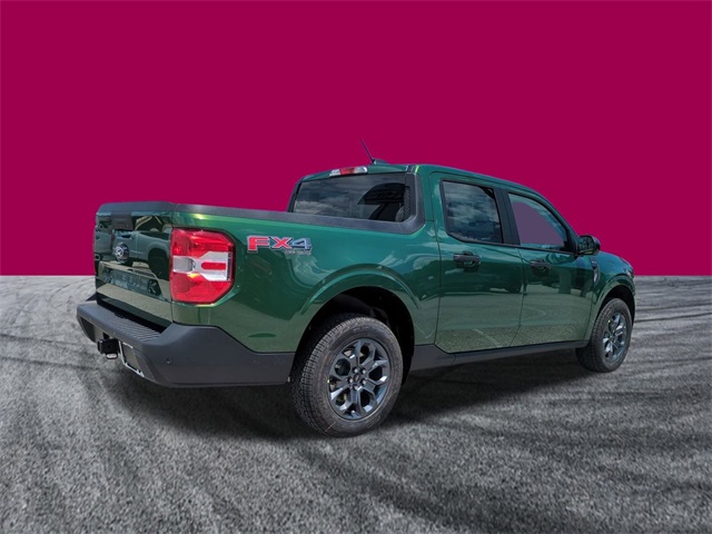 2025 Ford Maverick XLT photo 2