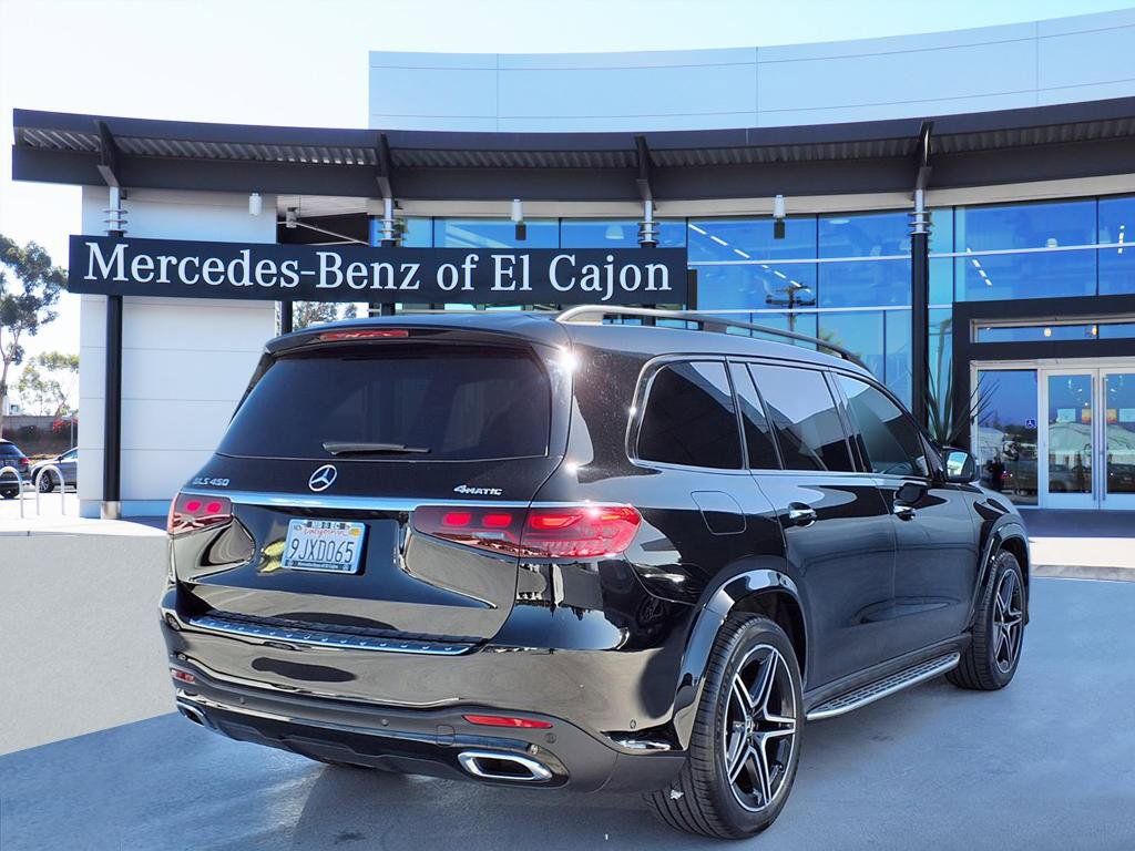 2024 Mercedes Benz GLS 4MATIC 450 photo 3