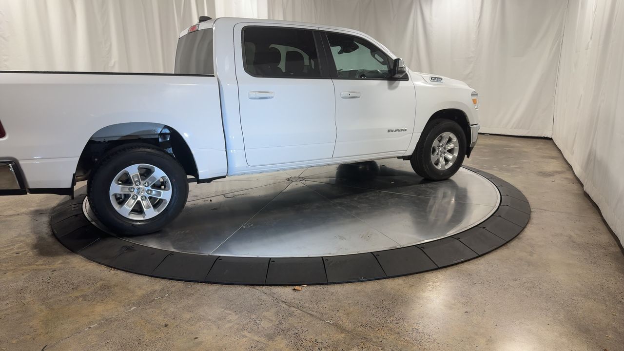 2024 Ram 1500 Laramie photo 2